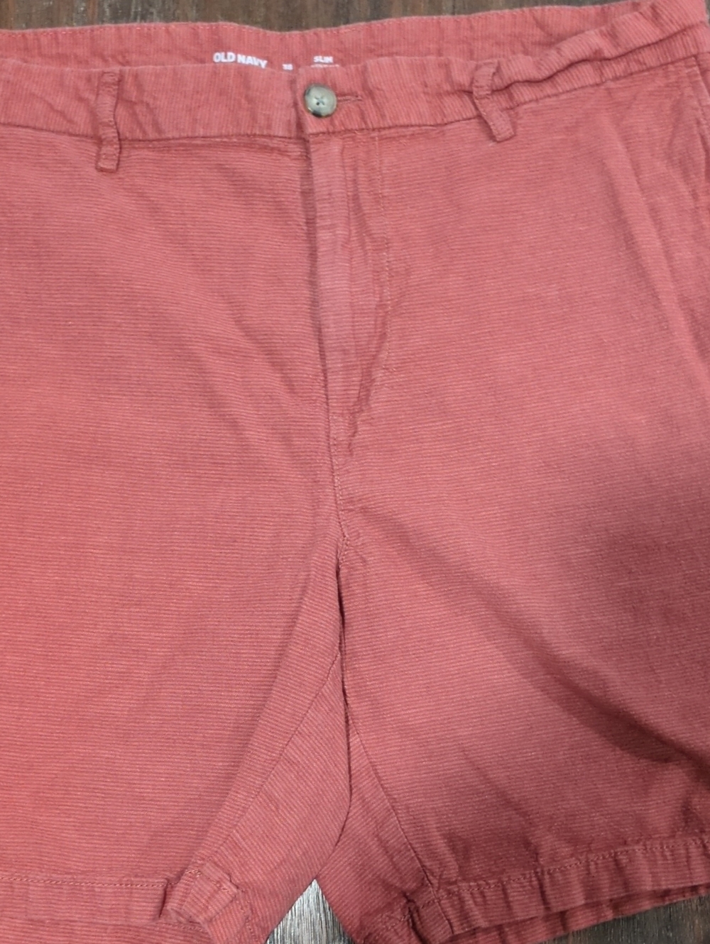Old Navy Men's Rust Red Shorts 38 Slim